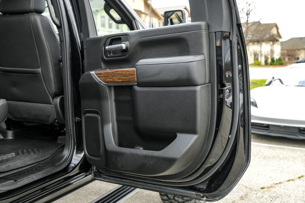 Used 2023 Chevrolet Silverado 3500 High Country w/ Z71 Off-Road Package AWD/4WD image 58