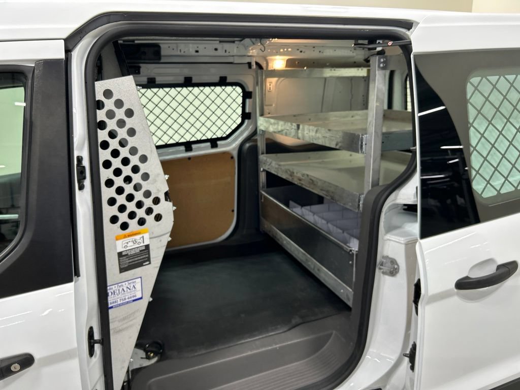 Certified 2020 Ford Transit Connect XLT FWD image 25