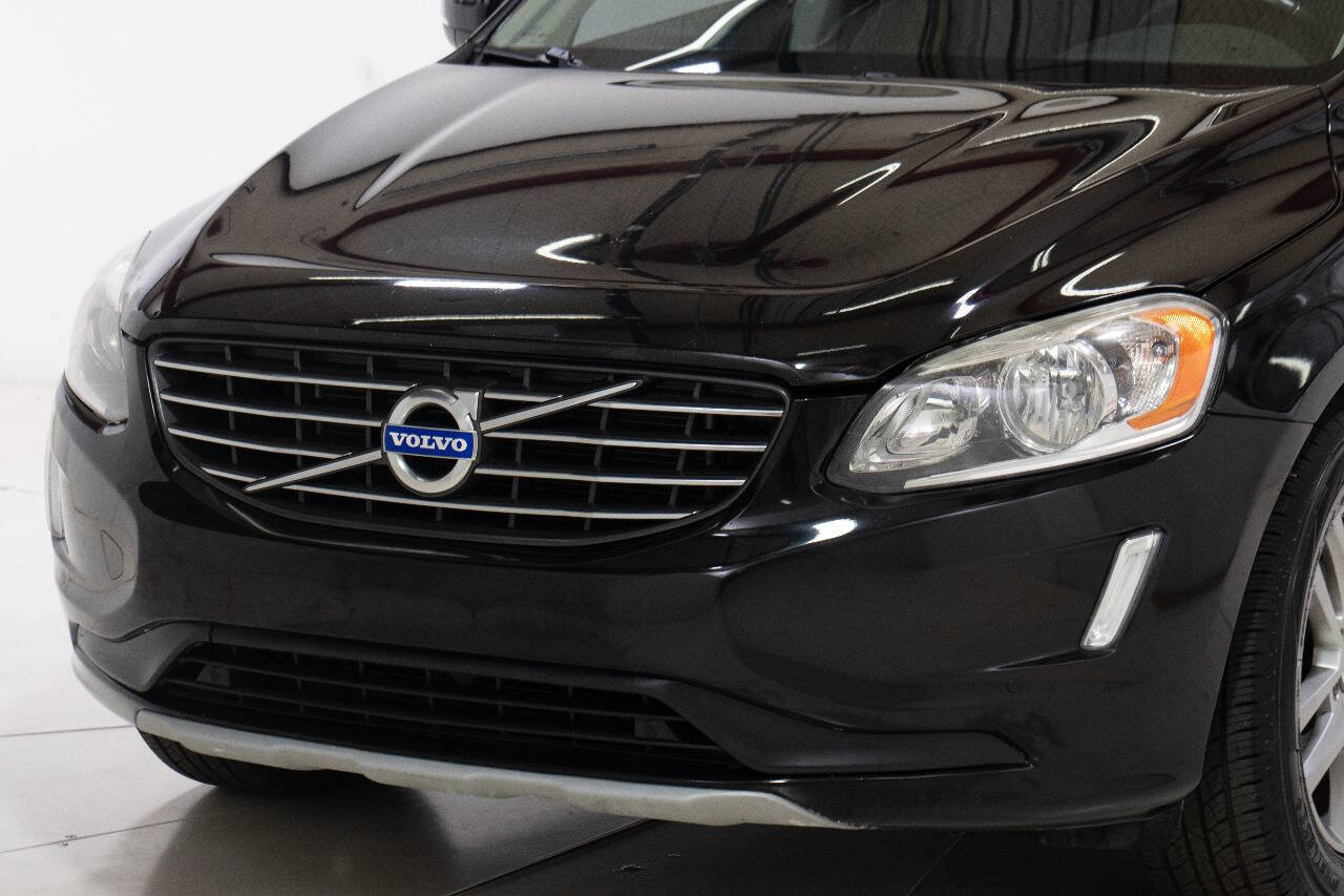 Used 2017 Volvo XC60 T5 w/ Tailgate Package image 9