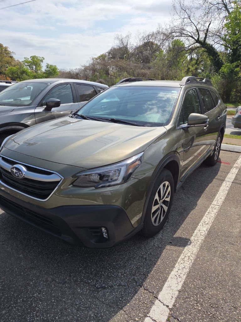Used 2021 Subaru Outback Premium image 1
