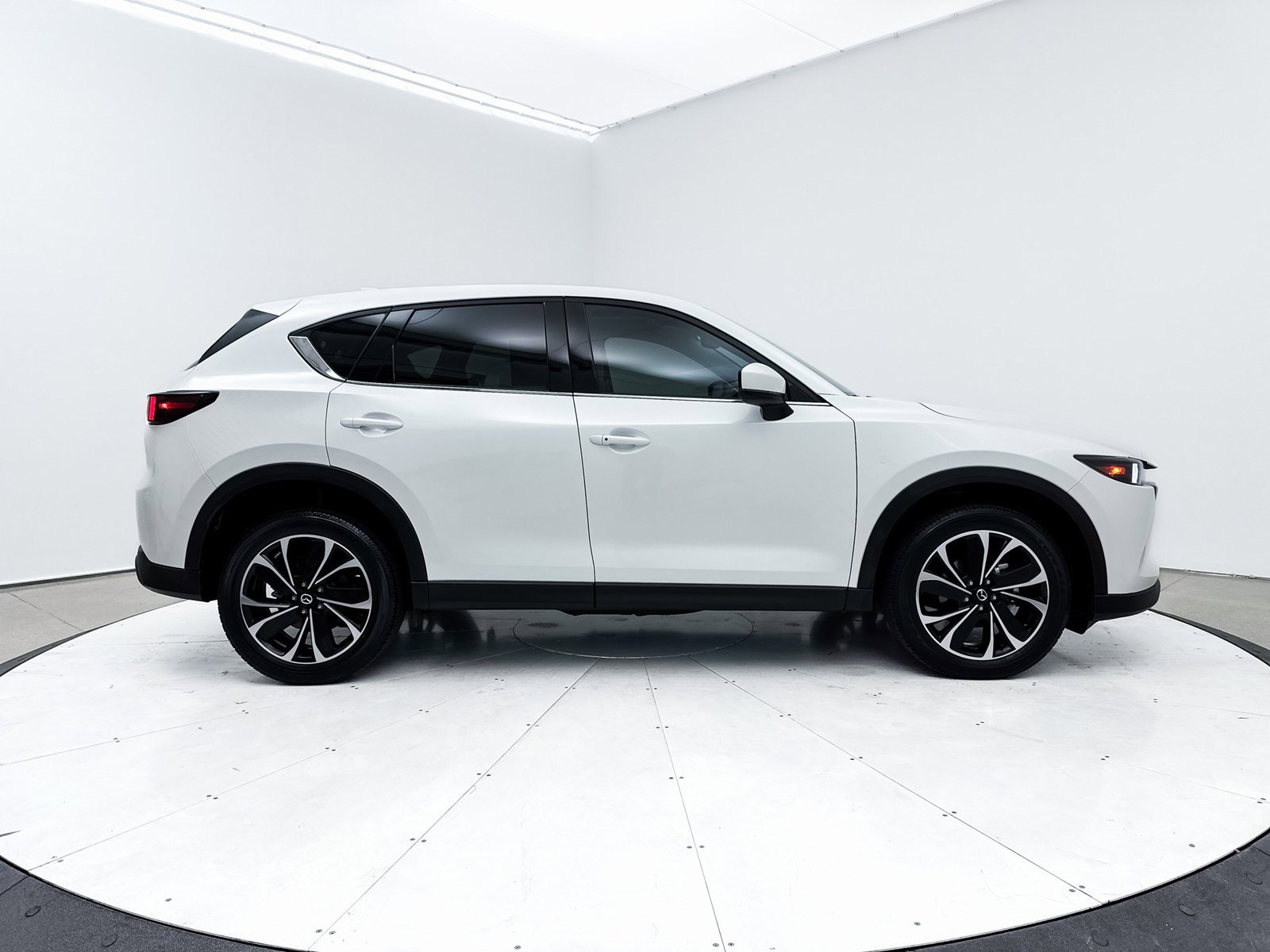 Used 2022 MAZDA CX-5 AWD 2.5 S w/ Premium Plus Pkg image 44