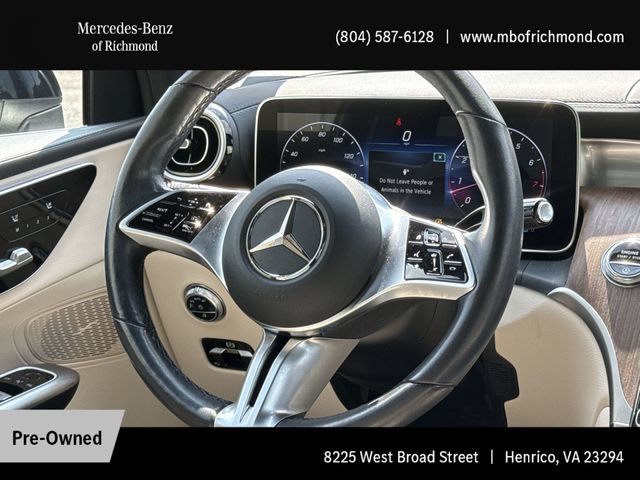 Used 2024 Mercedes-Benz GLC 300 4MATIC image 17