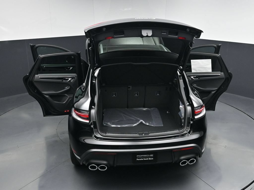 New 2026 Porsche Macan S AWD/4WD image 31