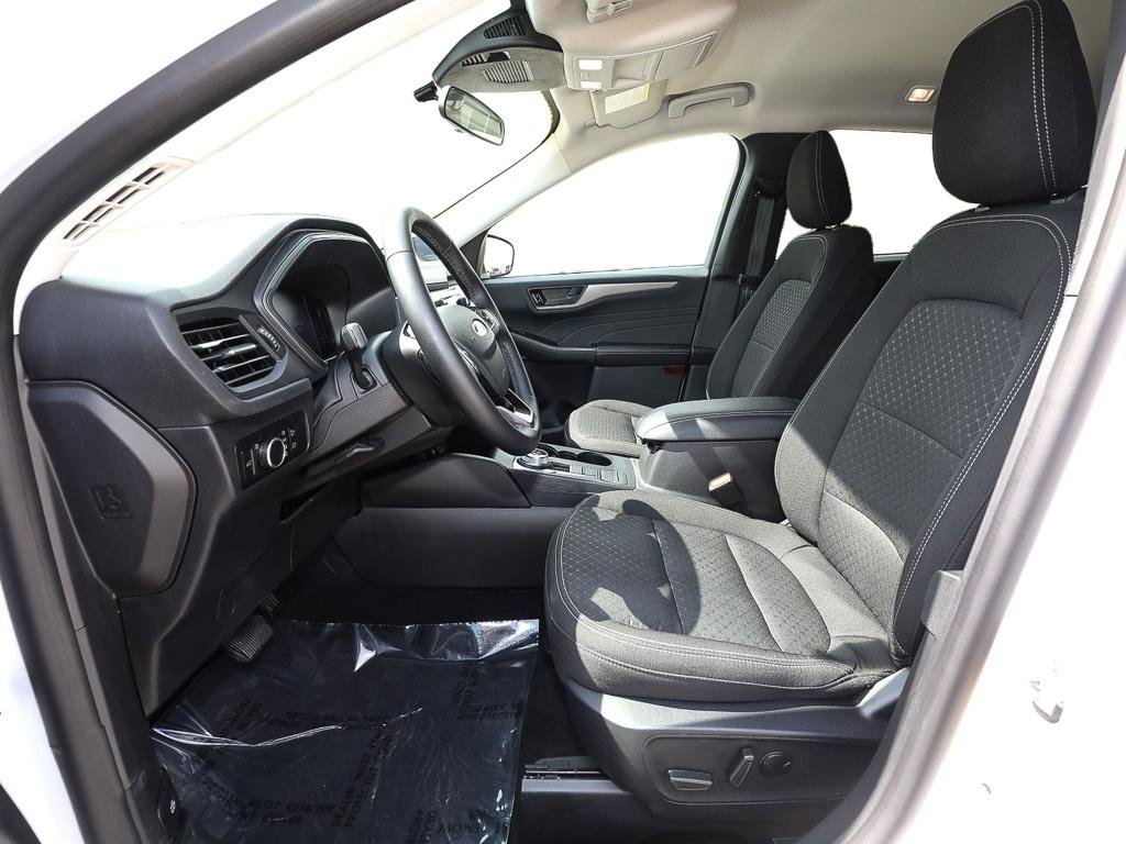 Used 2024 Ford Escape Active AWD/4WD image 12