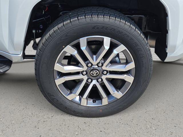 New 2026 Toyota 4Runner Limited AWD/4WD image 34
