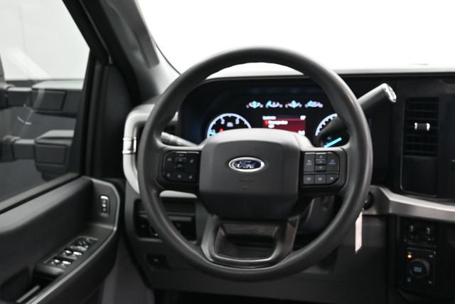 Used 2024 Ford F250 XL w/ STX Appearance Package AWD/4WD image 14