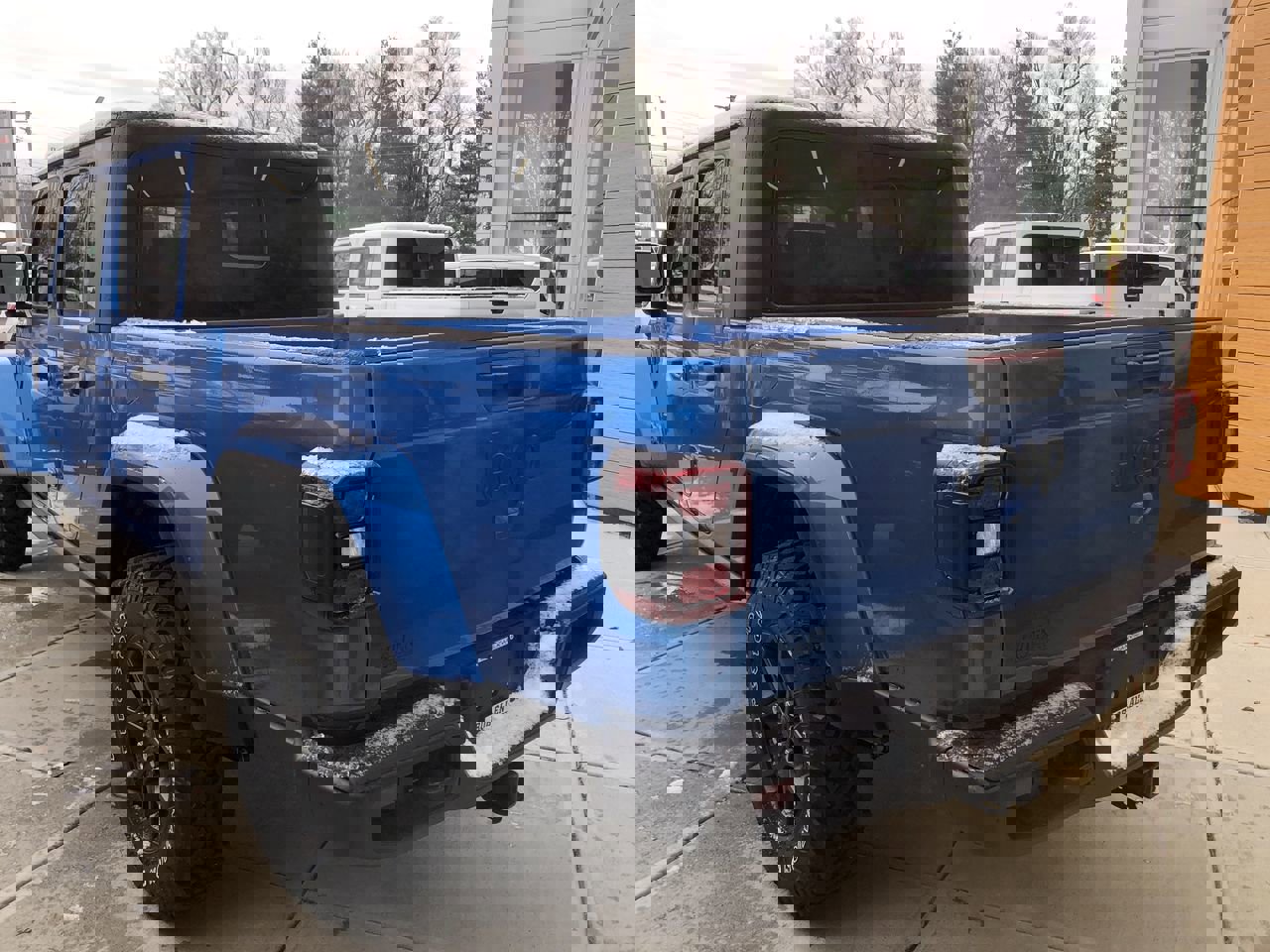 New 2026 Jeep Gladiator Willys image 4