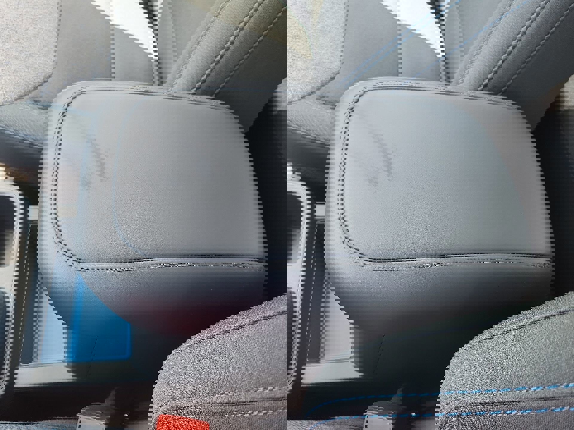 New 2025 Ford Maverick XLT w/ XLT Luxury Package image 22