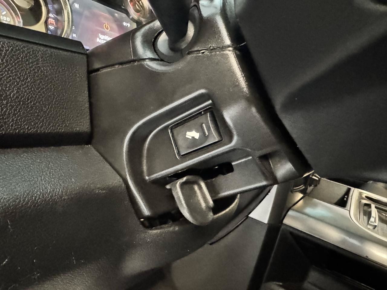 Used 2017 RAM 2500 Limited AWD/4WD image 12