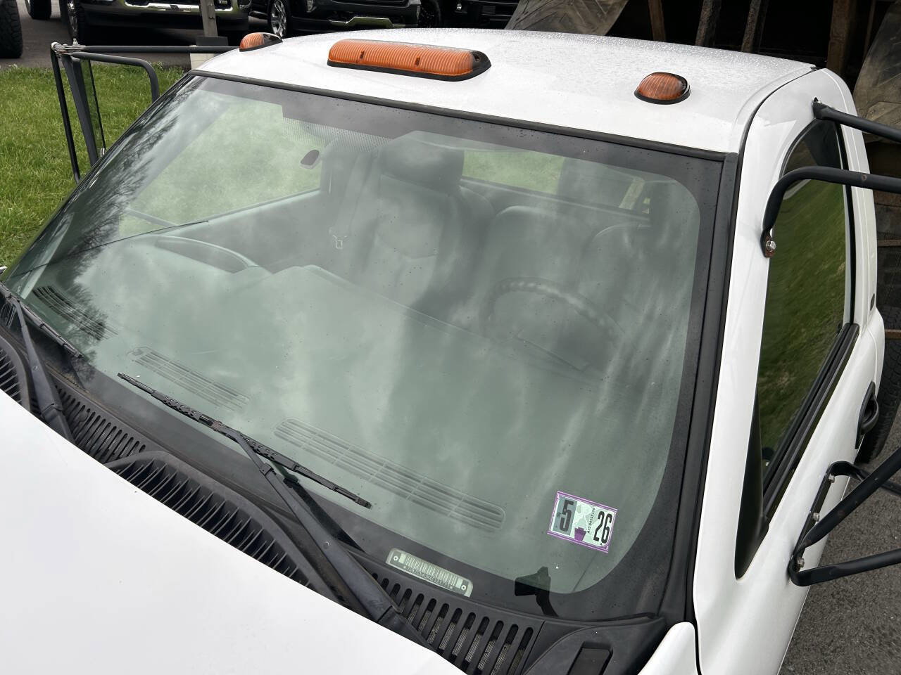 Used 2004 Chevrolet Silverado 3500 2WD Regular Cab image 18