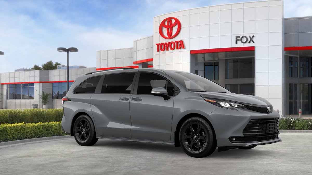 New 2026 Toyota Sienna XLE Woodland Edition AWD/4WD image 37