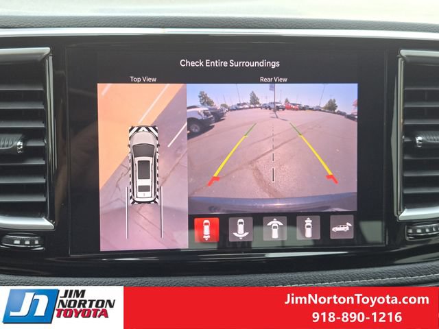 Used 2021 Chrysler Pacifica Limited w/ Premium & Safety Sphere Group FWD image 20
