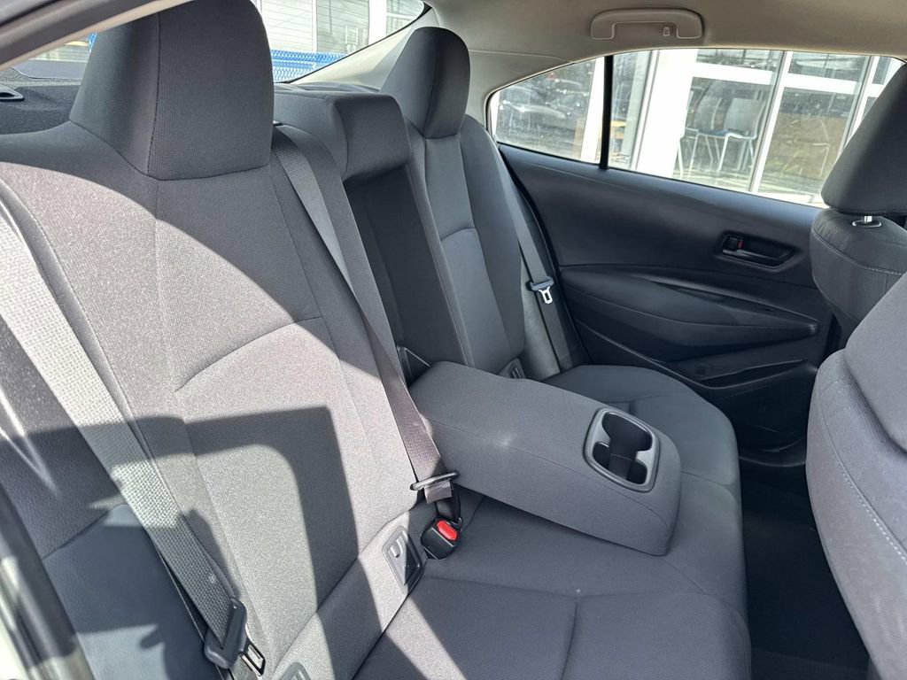 Used 2024 Toyota Corolla LE image 10
