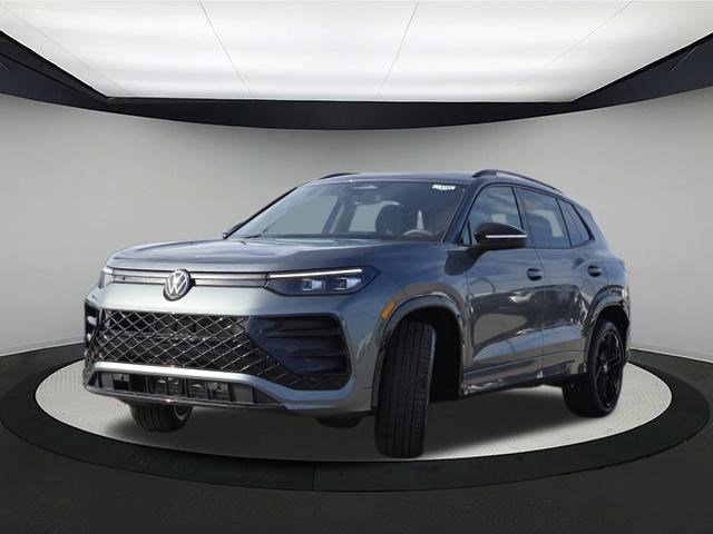 New 2026 Volkswagen Tiguan SE R-Line image 3