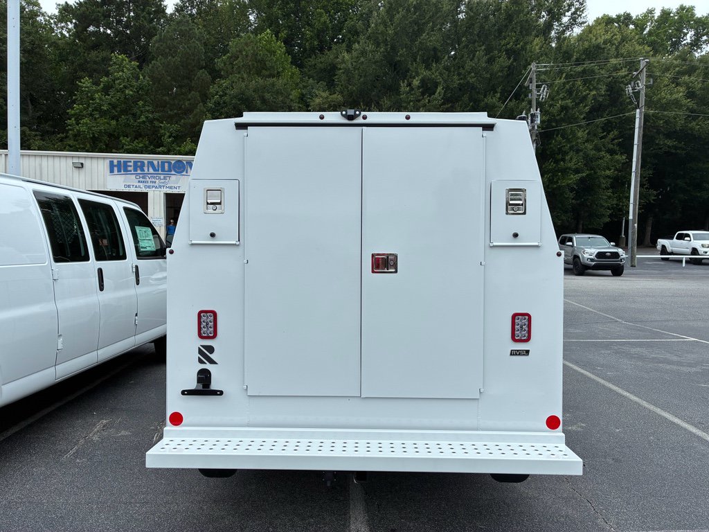 New 2026 Chevrolet Express 3500 w/ Power Convenience Package RWD image 4