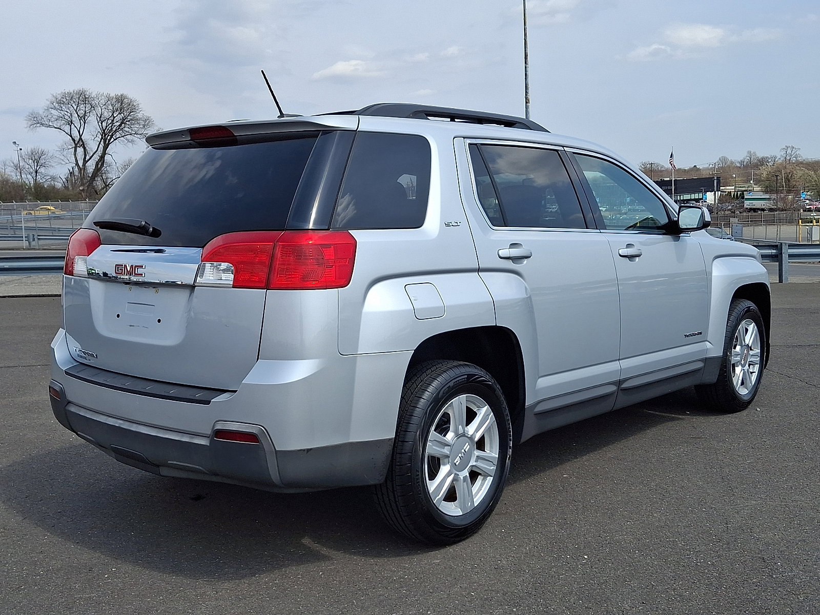 Used 2015 GMC Terrain SLT image 6