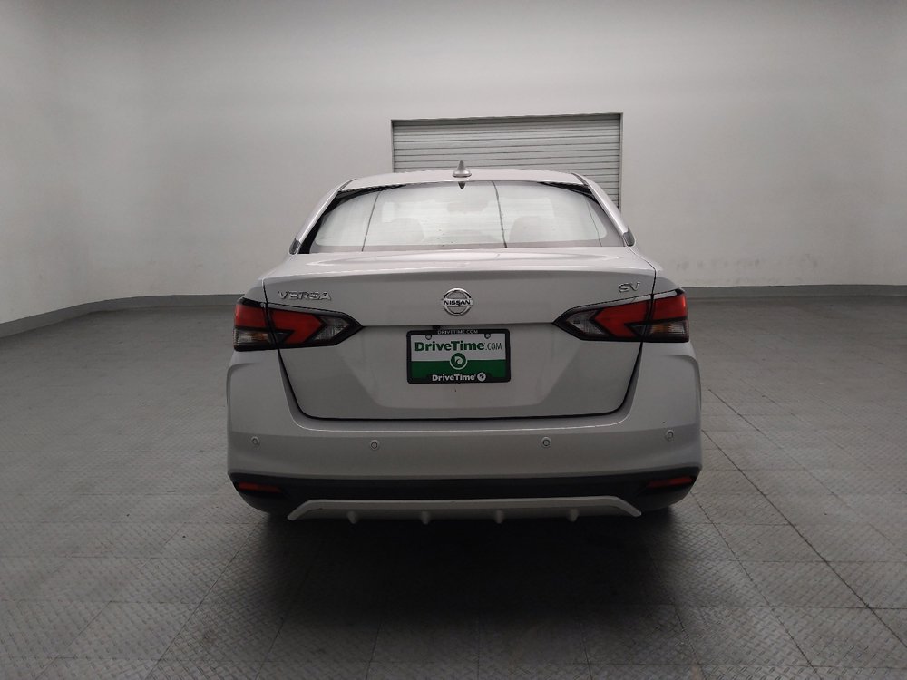Used 2021 Nissan Versa SV FWD image 7