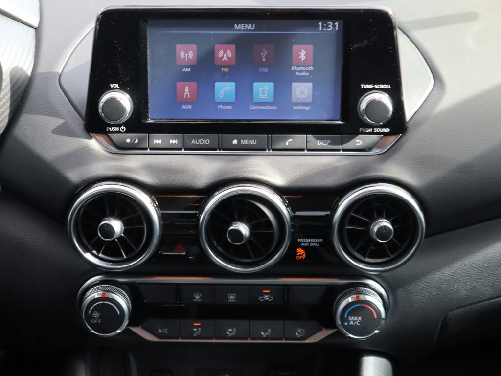 Used 2025 Nissan Sentra S image 14