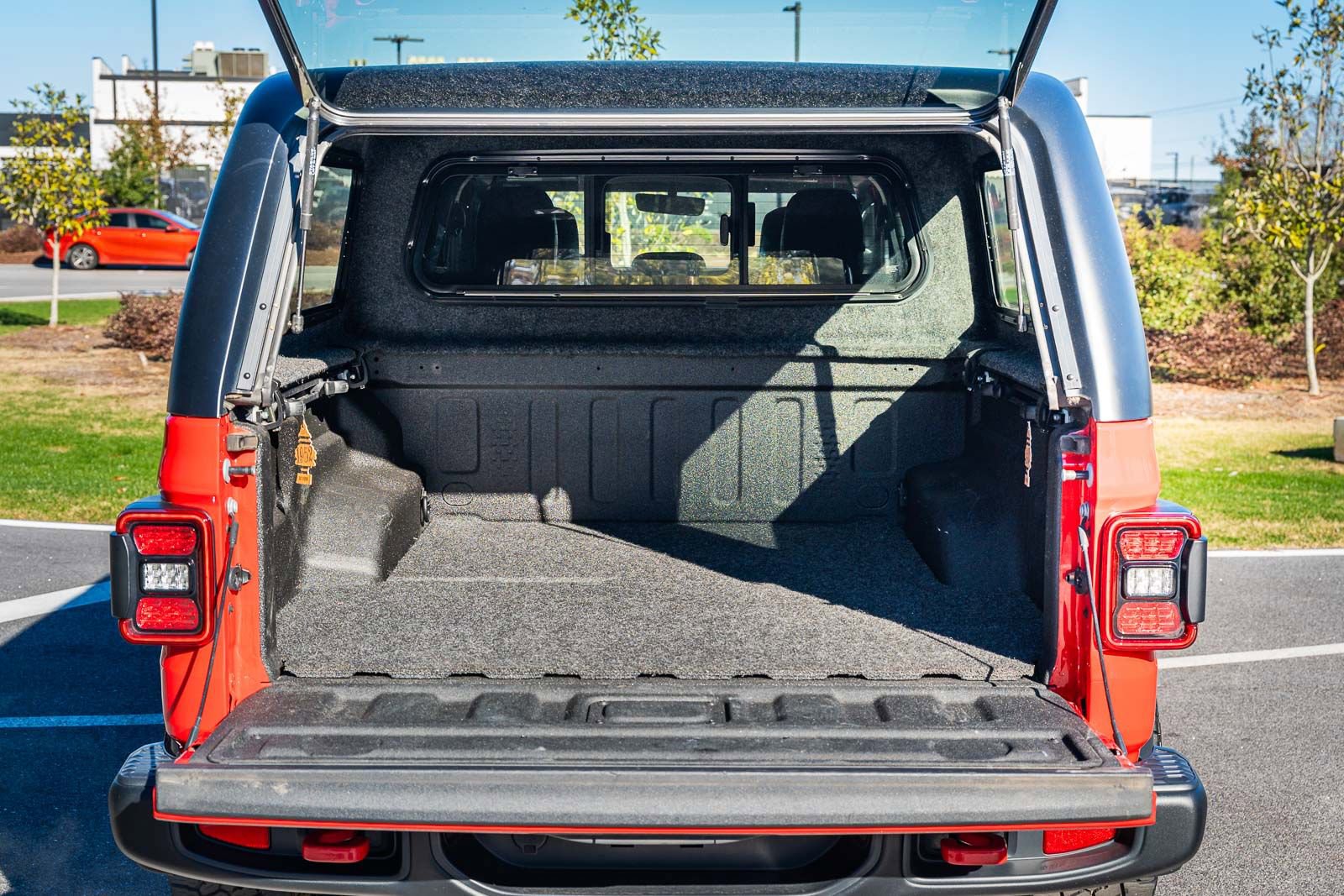 Used 2023 Jeep Gladiator Rubicon w/ LED Lighting Group image 16