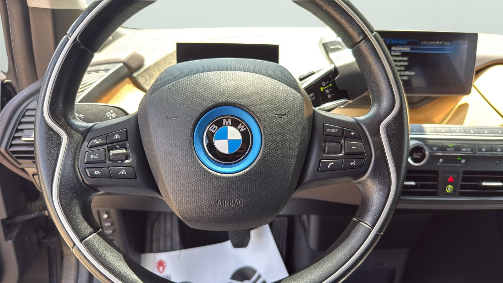 Used 2015 BMW i3 w/ Range Extender RWD image 14