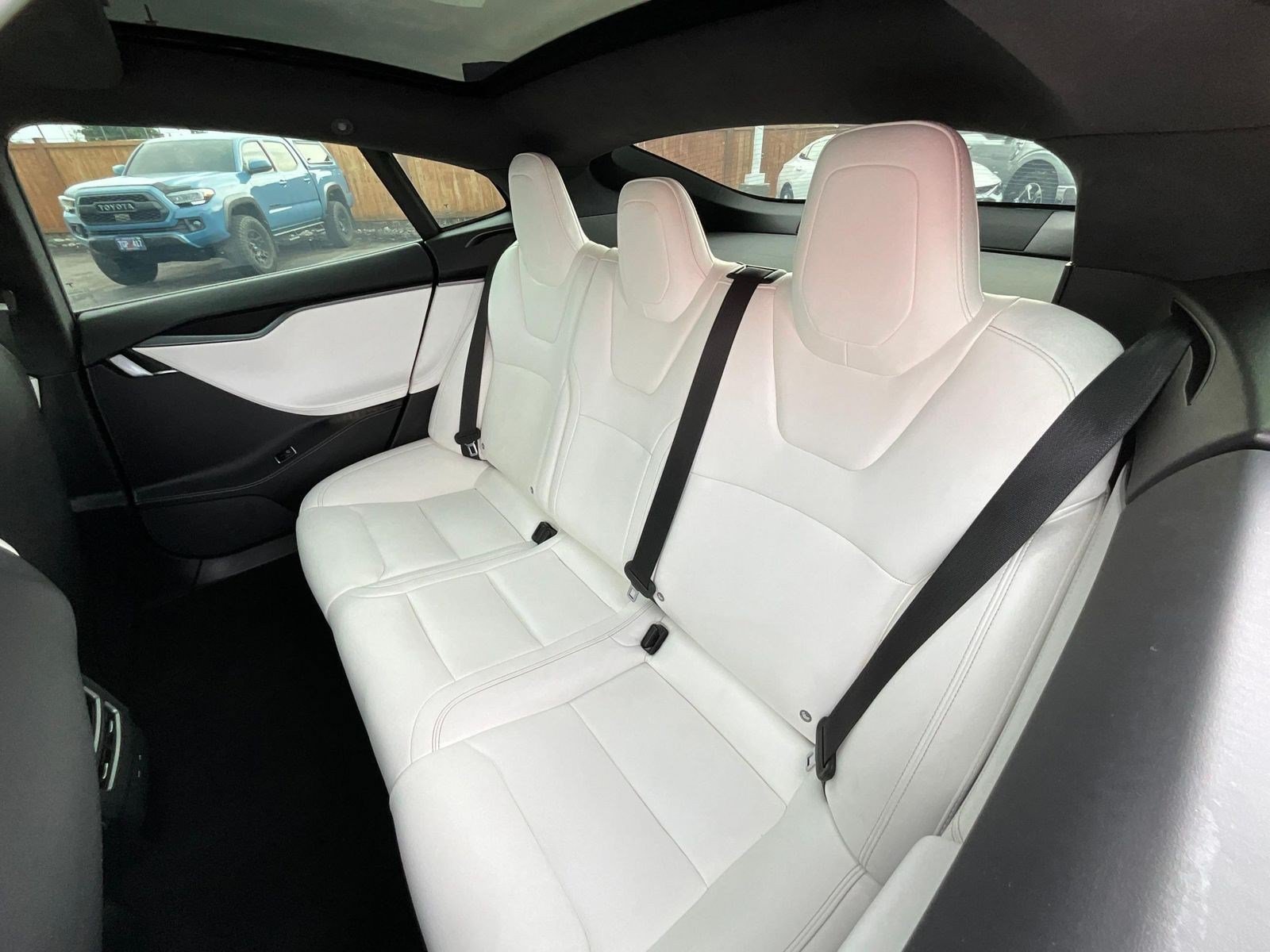 Used 2018 Tesla Model S 100D AWD/4WD image 20