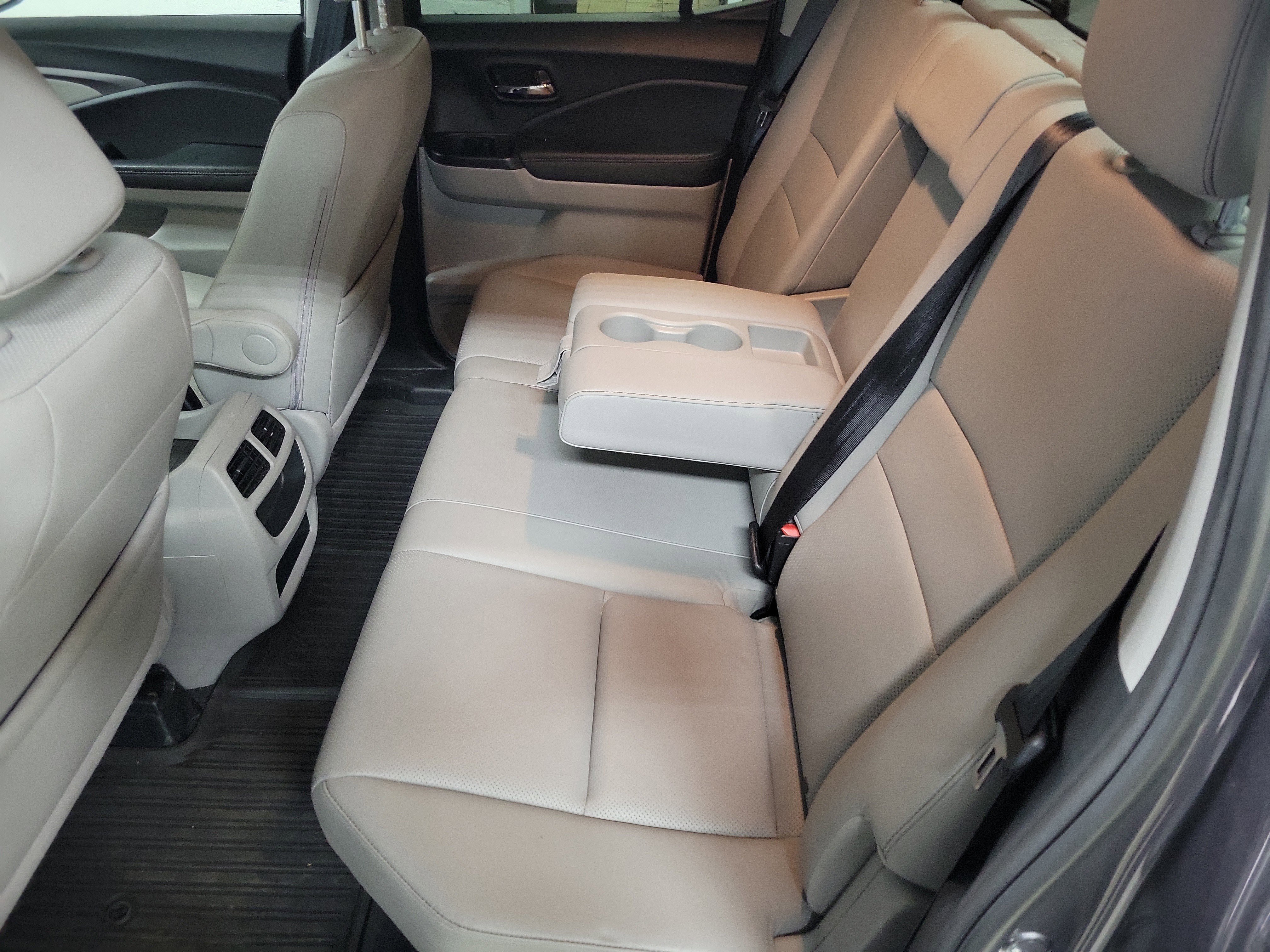 Used 2023 Honda Ridgeline RTL image 11