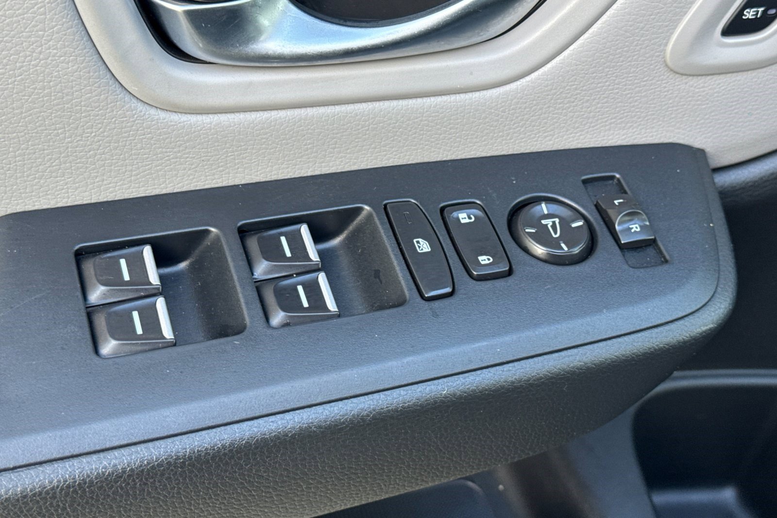 Certified 2024 Honda Pilot Touring image 13