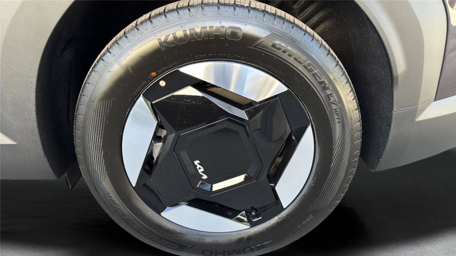 New 2026 Kia EV9 Light RWD image 33