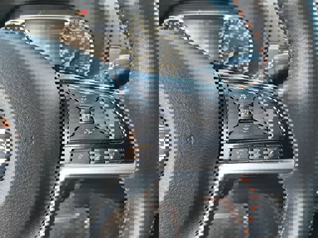 Used 2024 Nissan Altima 2.5 SR image 20