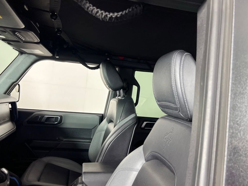 Used 2024 Ford Bronco Black Diamond image 23