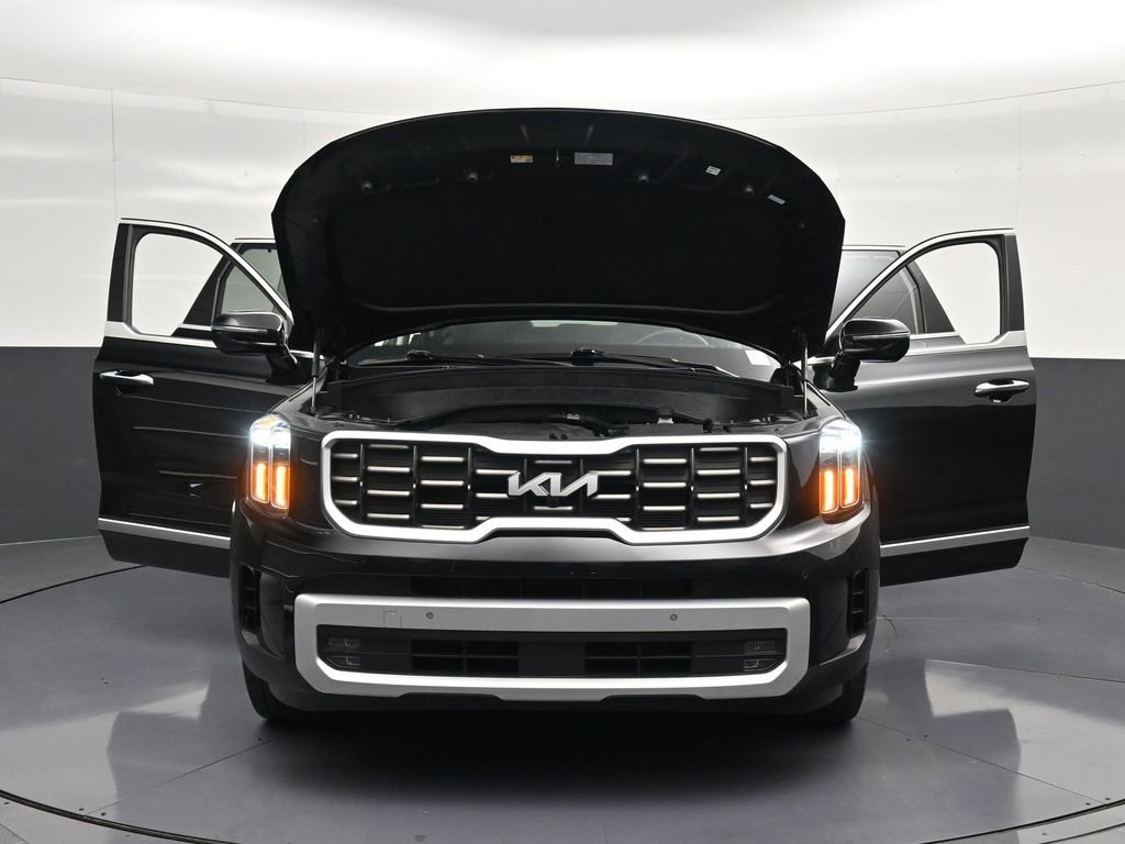 Used 2024 Kia Telluride SX w/ Towing Package FWD image 37