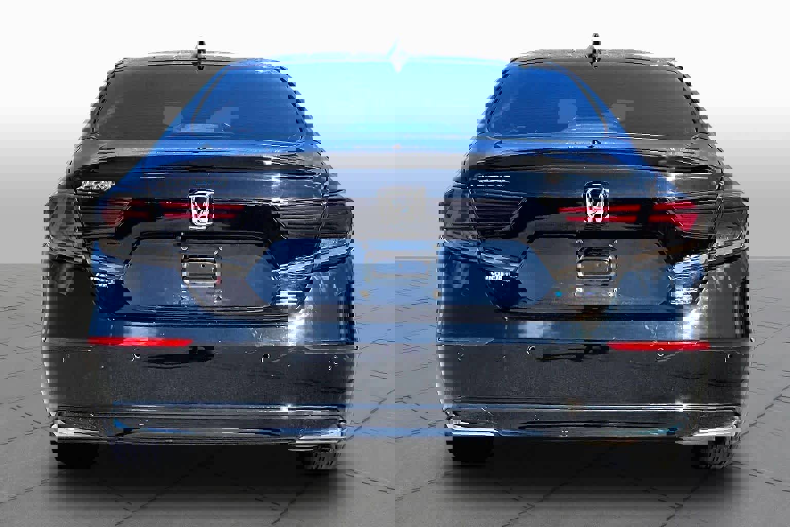 Used 2021 Honda Accord Touring image 5