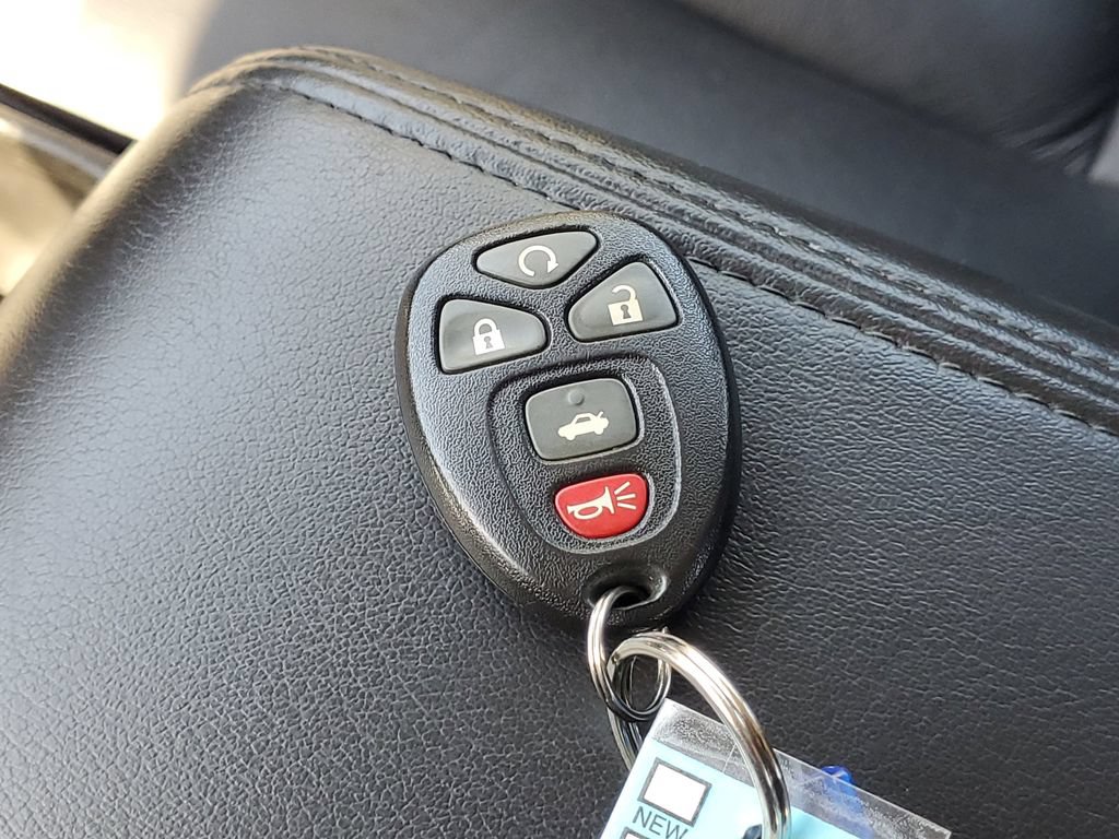 Used 2011 Chevrolet Impala LT w/ Luxury Edition Package FWD image 26