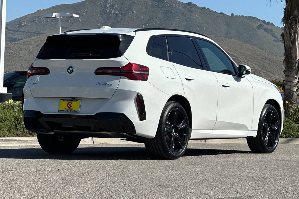 New 2026 BMW X3 xDrive30i w/ Premium Package AWD/4WD image 3