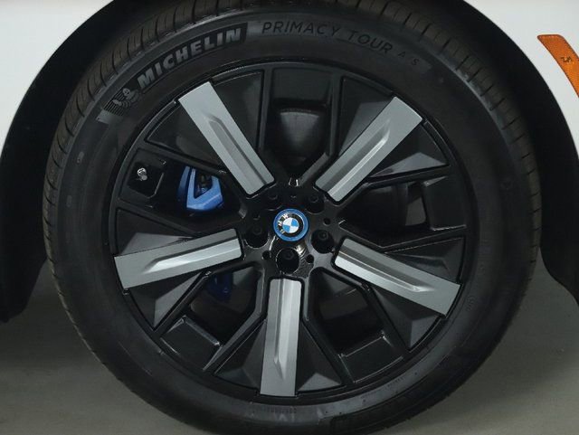 Certified 2023 BMW iX M60 w/ Executive Package AWD/4WD image 11