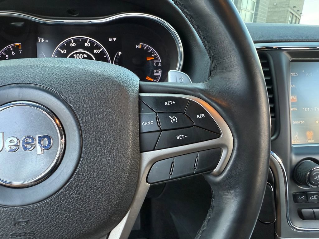 Used 2017 Jeep Grand Cherokee Altitude image 38