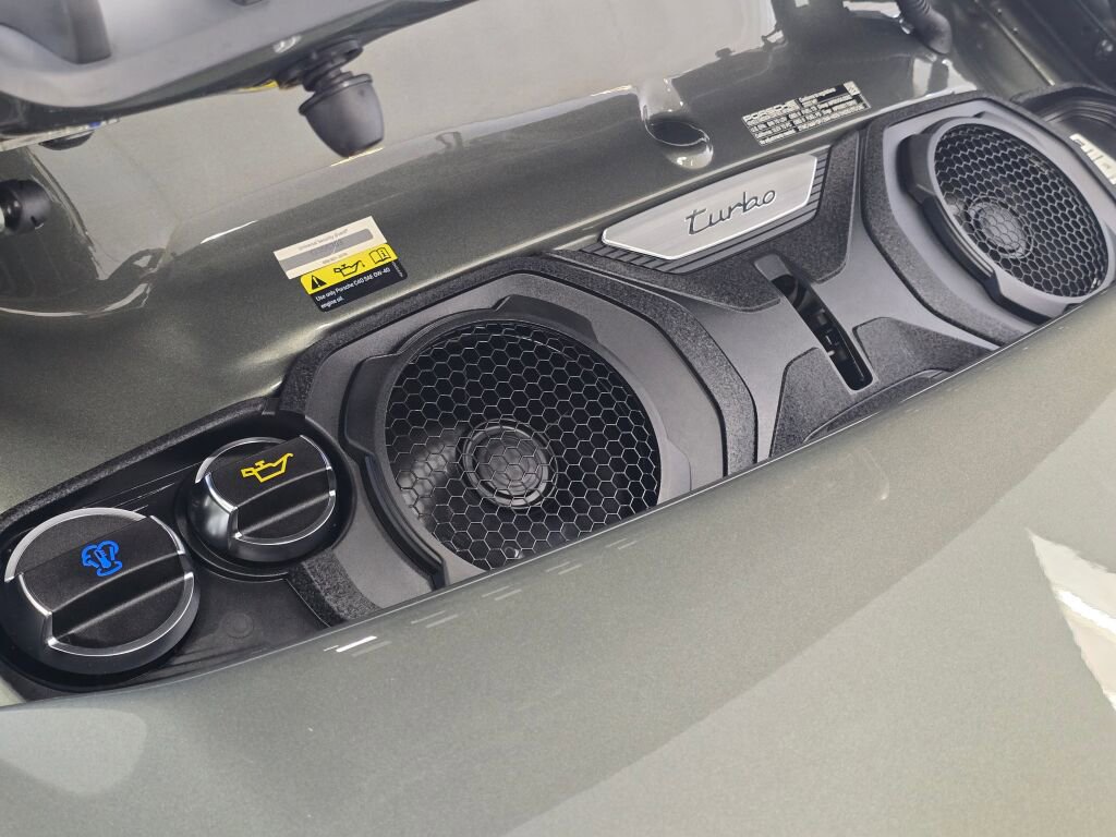 Certified 2022 Porsche 911 Turbo image 20