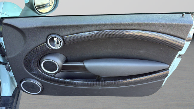 Used 2014 MINI Cooper S FWD image 22
