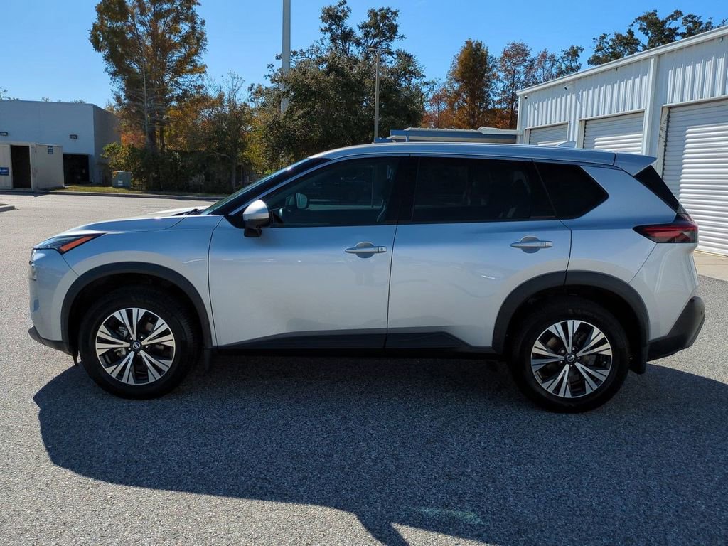 Certified 2021 Nissan Rogue SV image 8