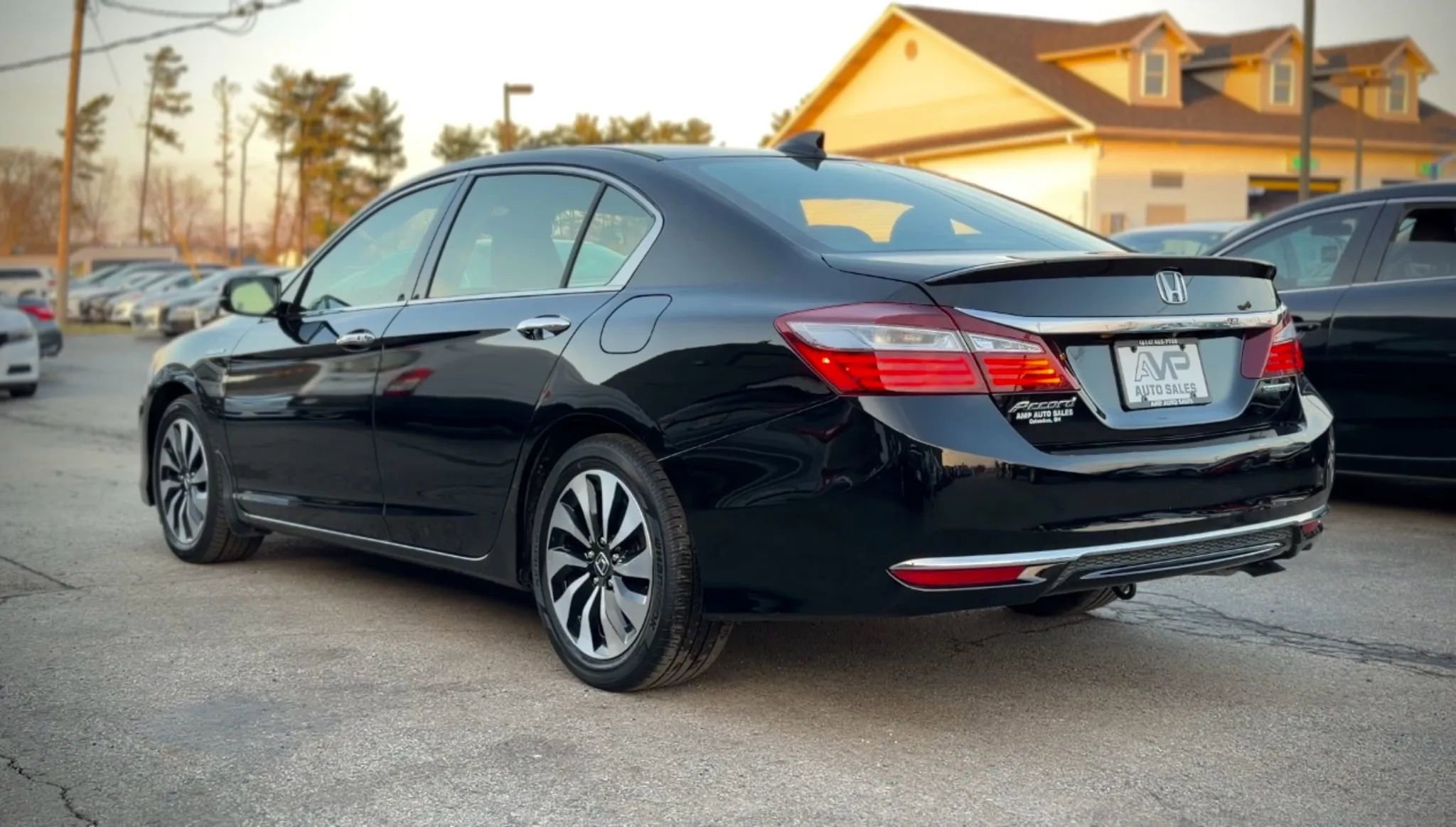 Used 2017 Honda Accord EX-L image 4