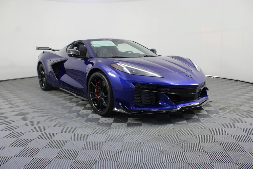 New 2027 Chevrolet Corvette Grand Sport RWD image 5