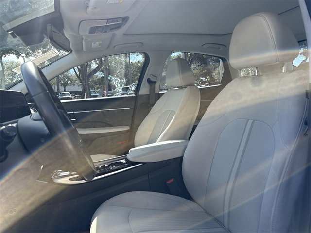 Used 2023 Hyundai Sonata SEL w/ Convenience Package image 13