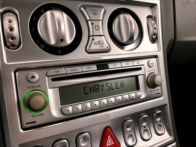 Used 2005 Chrysler Crossfire Limited RWD image 21