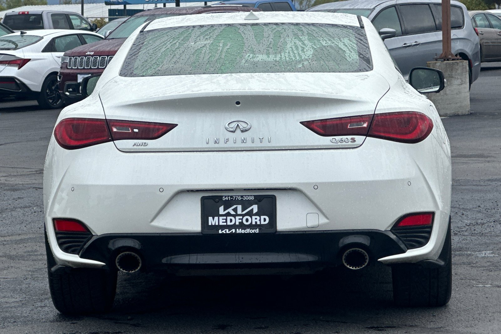 Used 2022 INFINITI Q60 Red Sport 400 w/ Cargo Package AWD/4WD image 5
