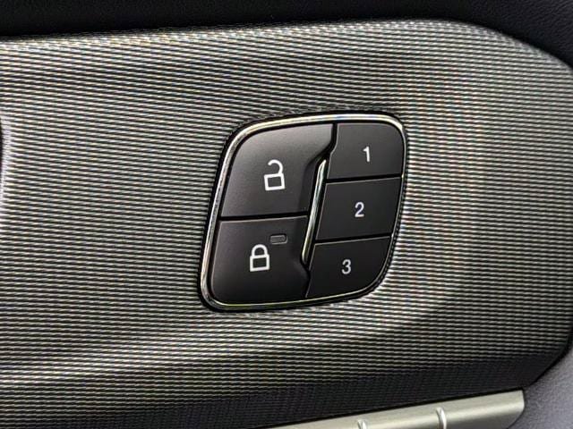 New 2026 Ford Explorer ST-Line w/ Premium Package RWD image 55