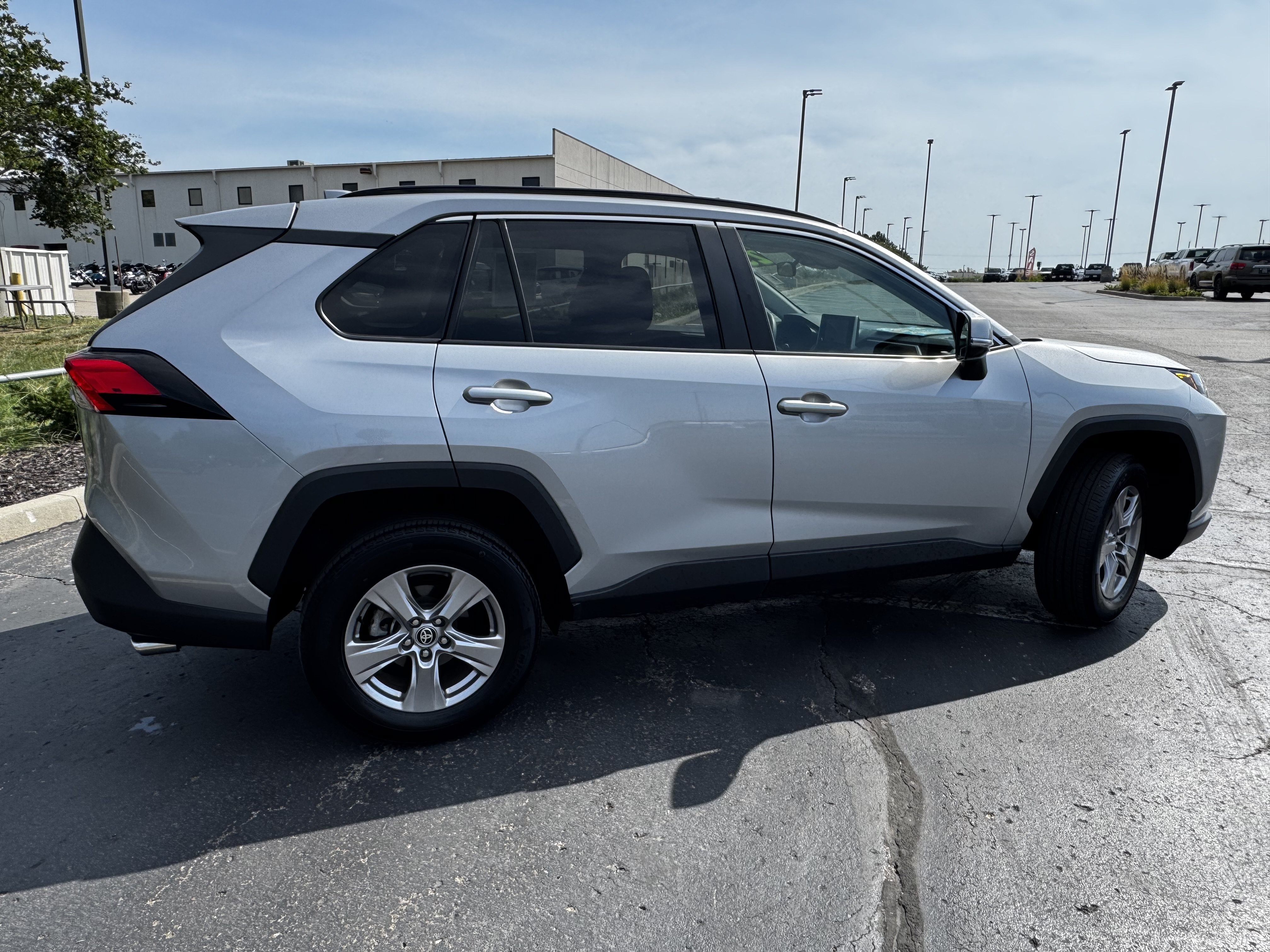 Certified 2025 Toyota RAV4 XLE AWD/4WD image 10