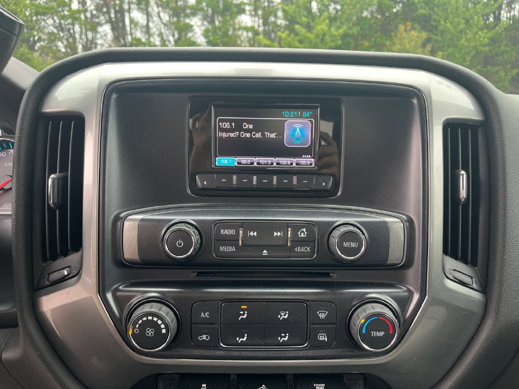 Used 2015 Chevrolet Silverado 2500 LT AWD/4WD image 14