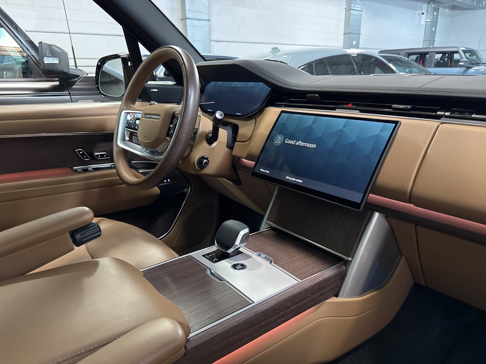 Used 2025 Land Rover Range Rover Long Wheelbase SE image 33