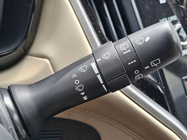 Used 2020 Subaru Outback Premium AWD/4WD image 16