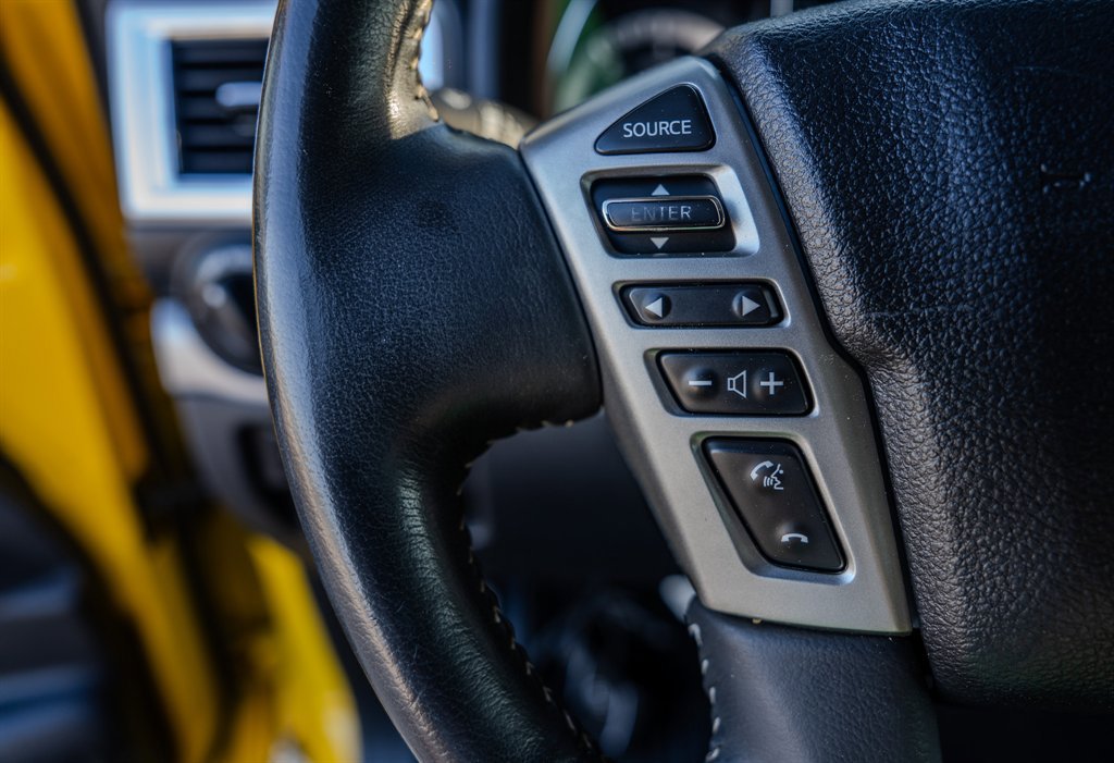 Used 2018 Nissan Titan PRO-4X image 16